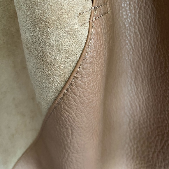 Shira Leah hobo bag. Faux Leather. - Picture 2 of 4